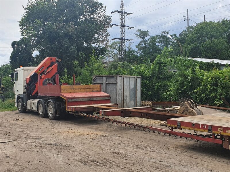 Екскаватори для пальових робіт — БМК "Місто Груп" Київ