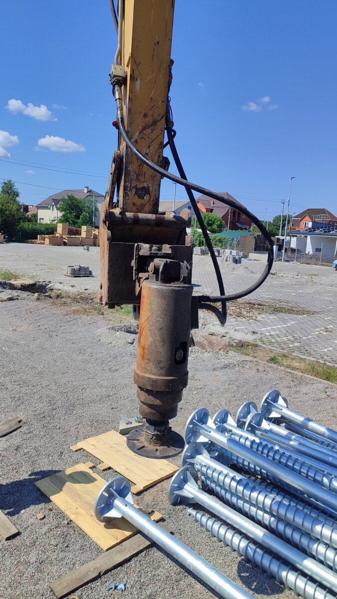 Буроін'єкційні палі діаметр 420-1200 мм — БМК "Місто Груп" Київ