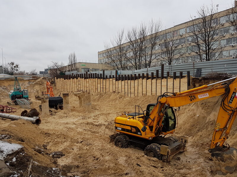 Шпунтові роботи — кріплення котлованів двутавровою балкою