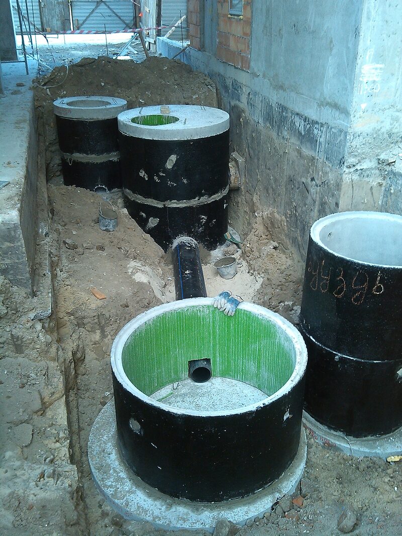 Поліетиленові колодязі — водопостачання Київ